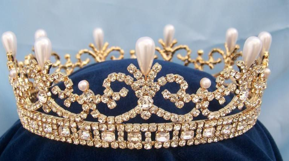 real royalty crowns
