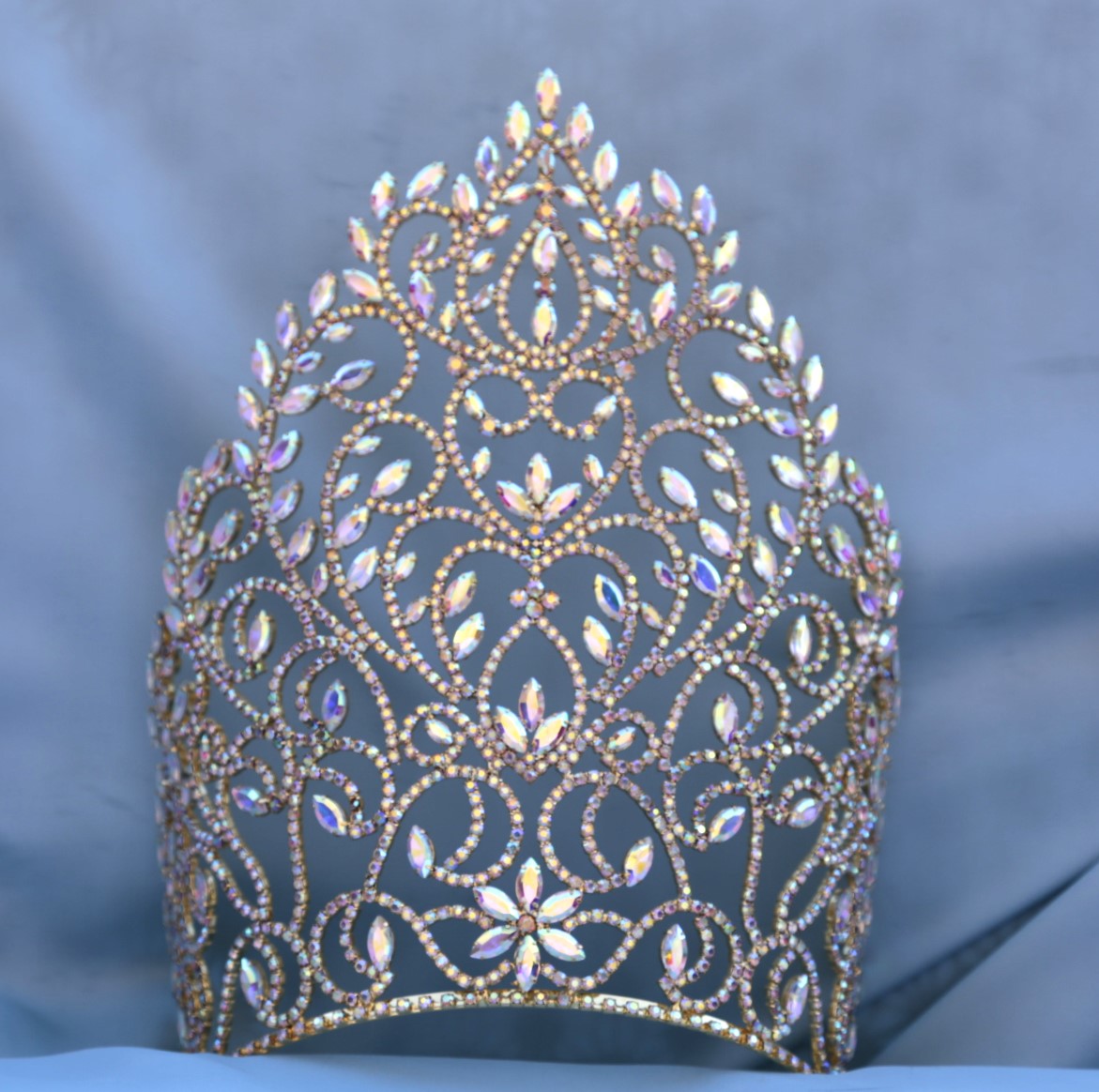 EMPRESS OF TRIANA CROWN TIARA - GOLD
